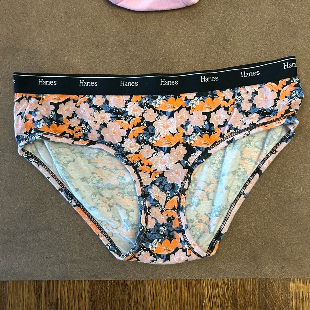 Hanes womens Underwear with Floral Design - Orange and Black